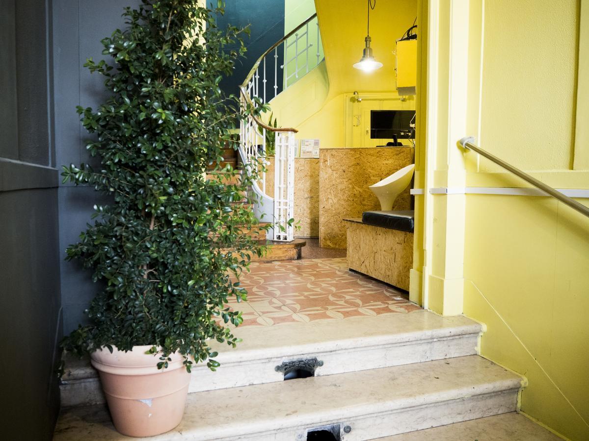 Aykibom Hostel Lissabon Buitenkant foto