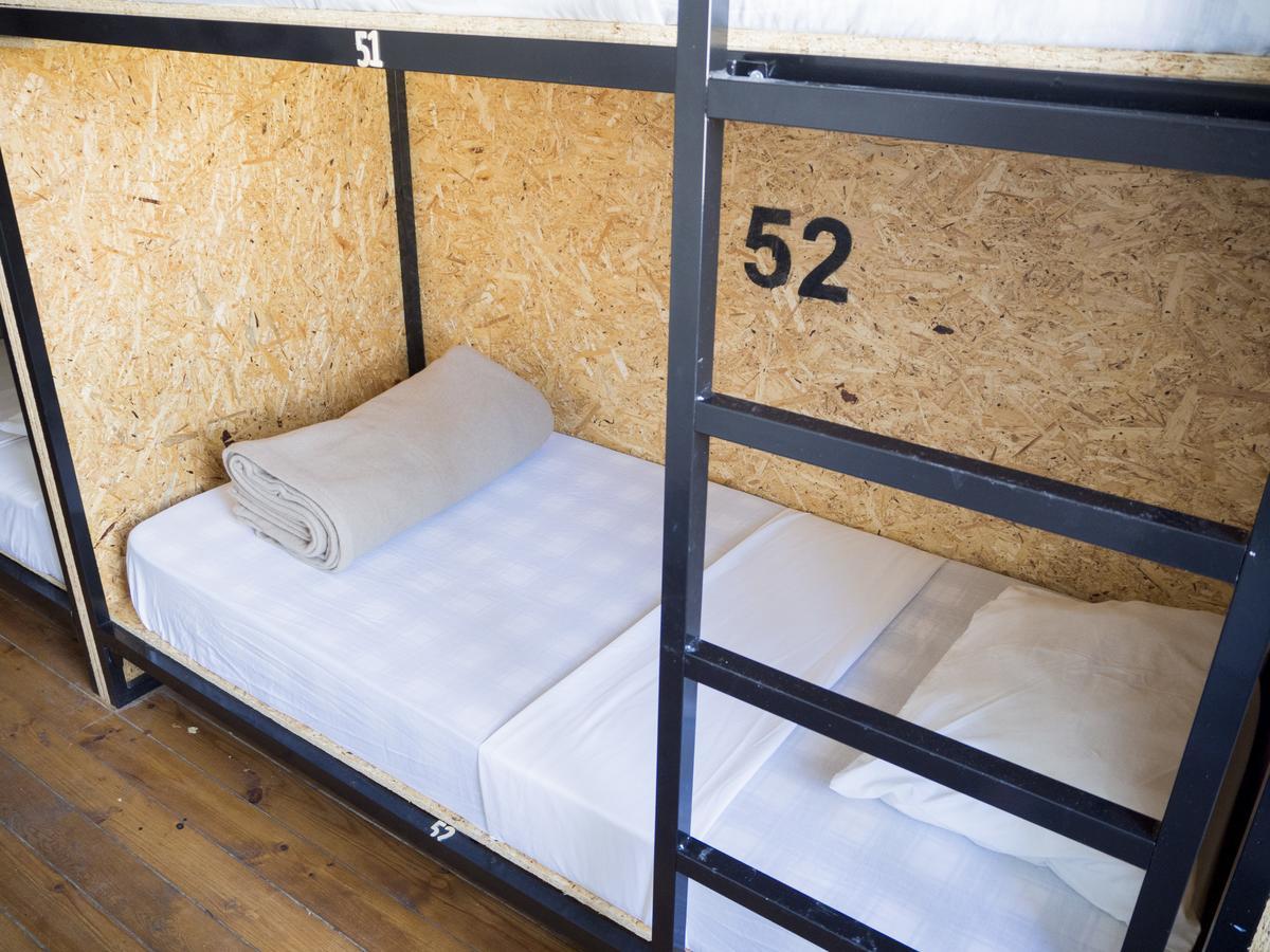 Aykibom Hostel Lissabon Buitenkant foto