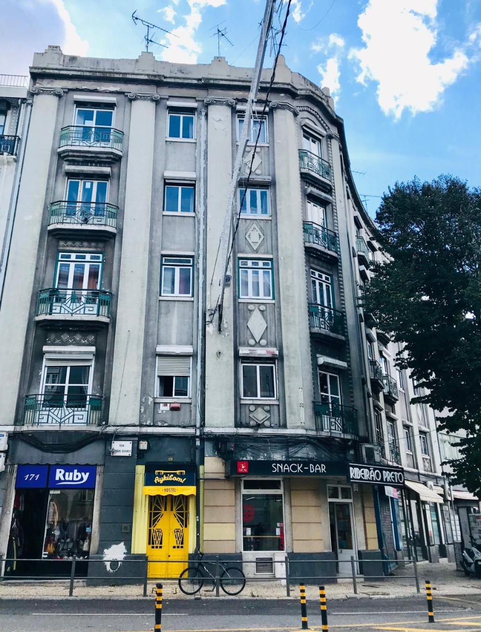 Aykibom Hostel Lissabon Buitenkant foto